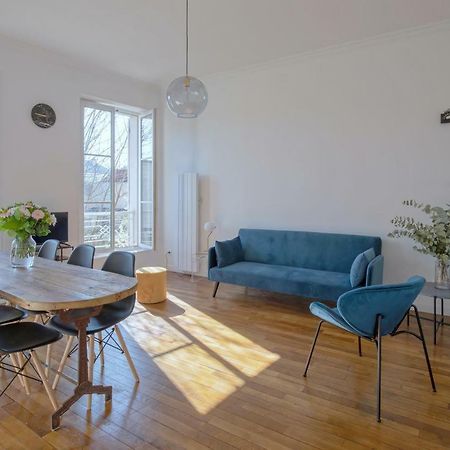 Les Menus Plaisirs Apartamento Versalhes Exterior foto