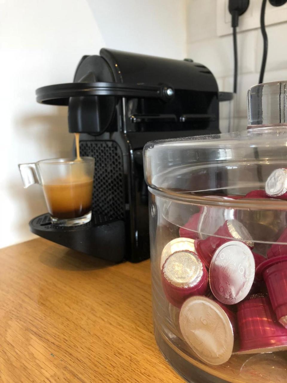 Les Menus Plaisirs Apartamento Versalhes Exterior foto