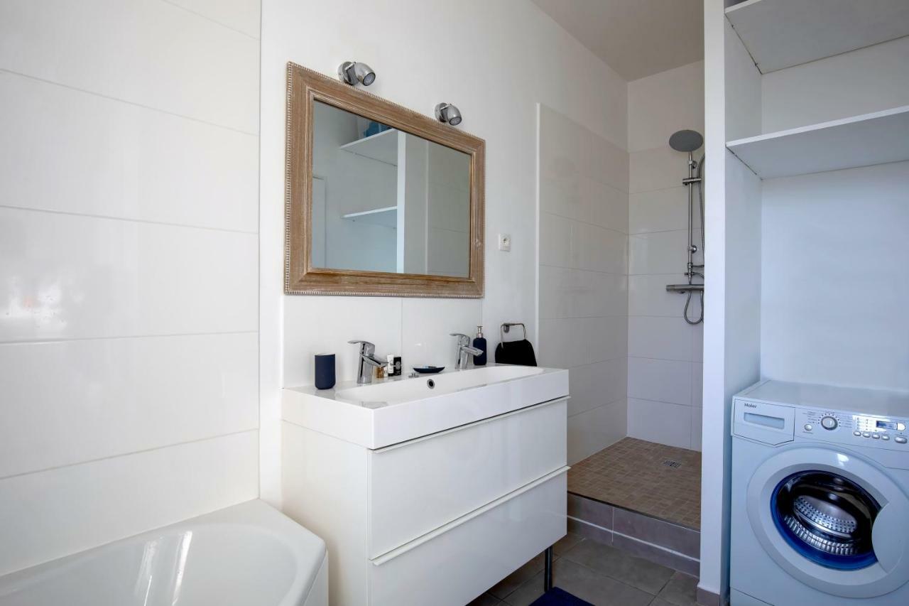 Les Menus Plaisirs Apartamento Versalhes Exterior foto